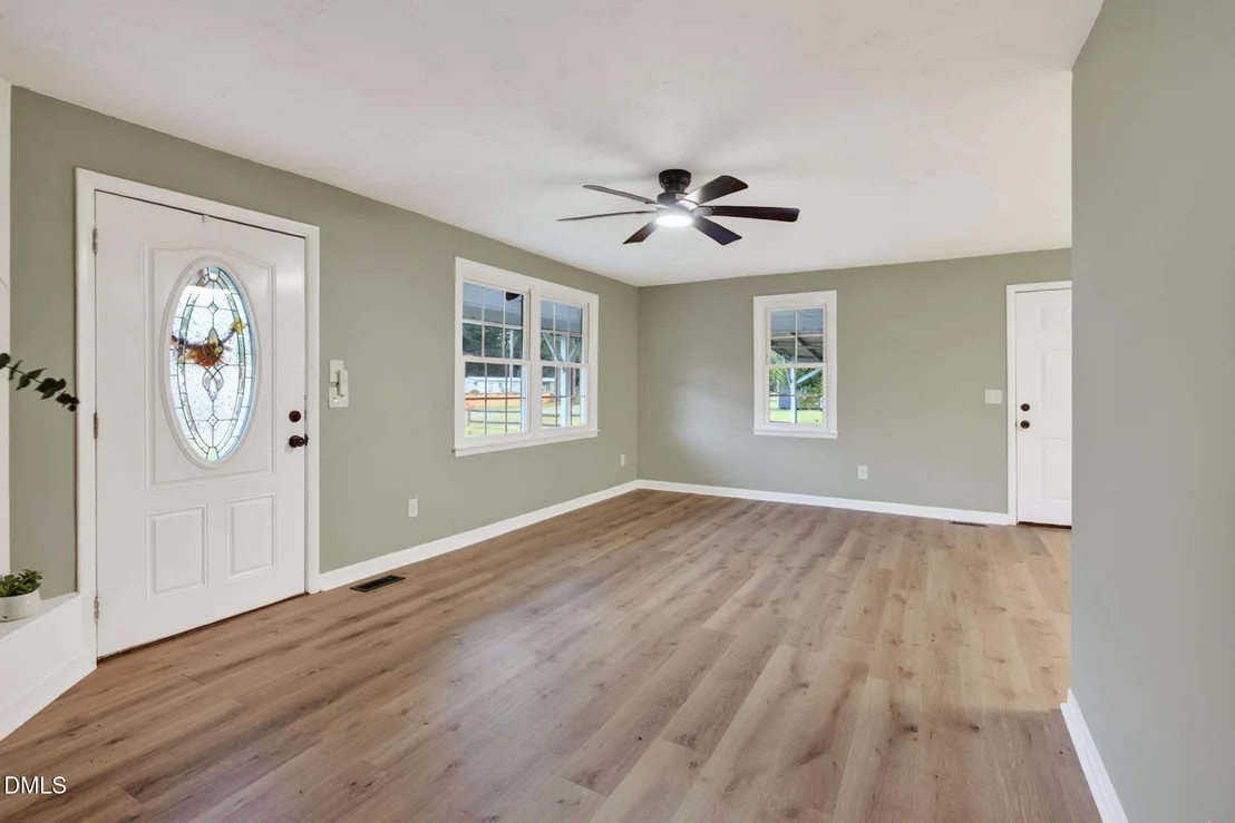 Photo of 935 Maynard Road