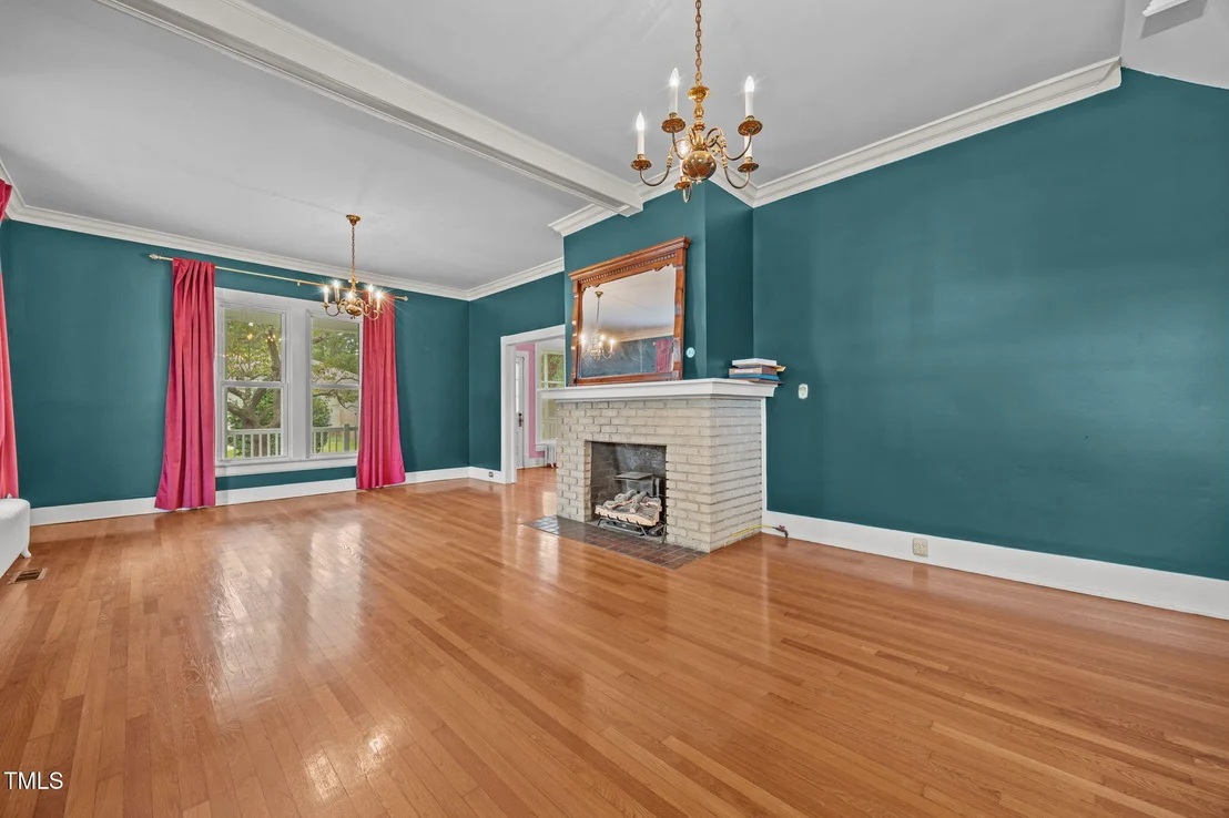 Photo of 301 E H Street