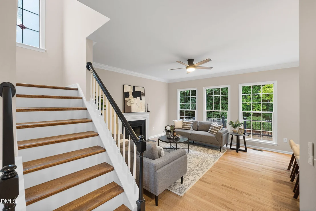 Photo of 711 Midsummer Lane
