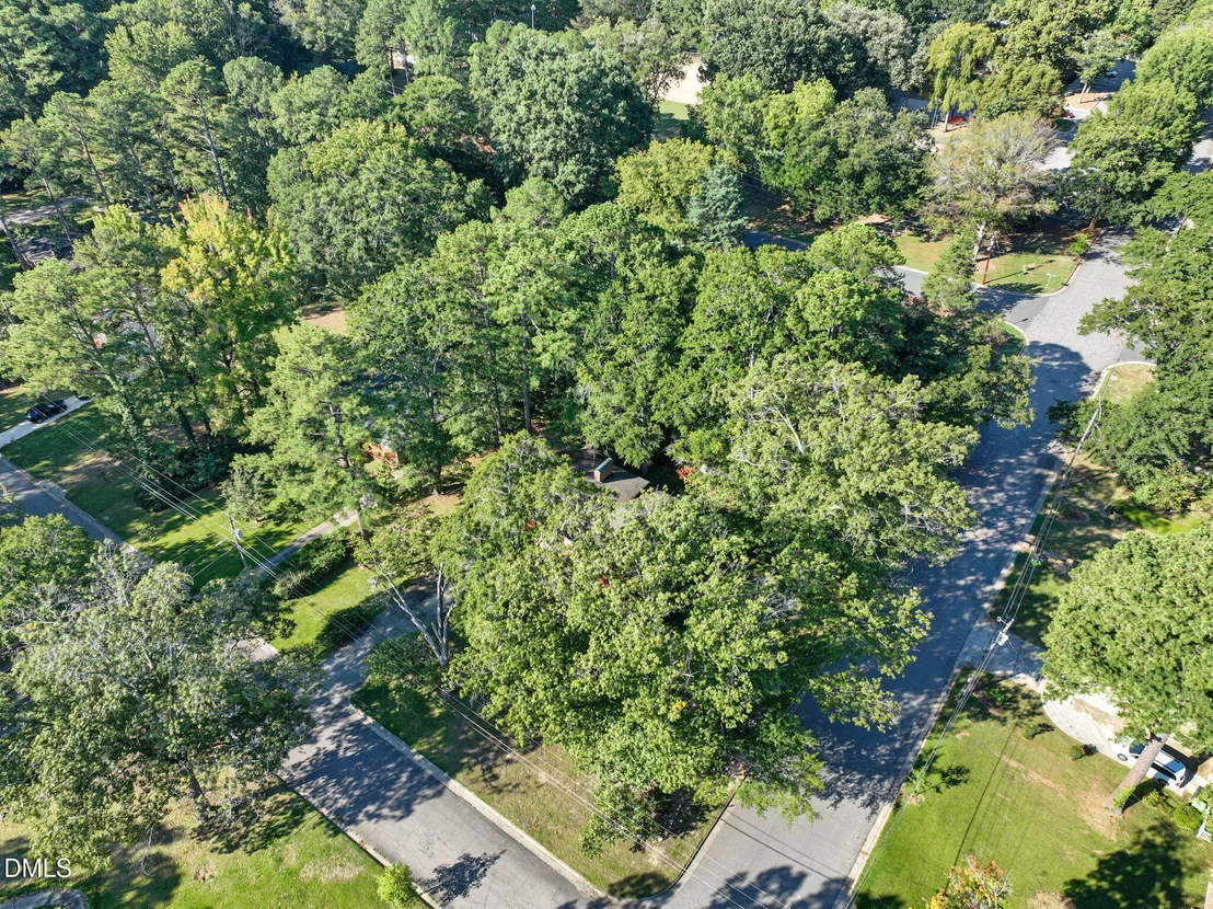 Photo of 300 Sherrybrook Drive