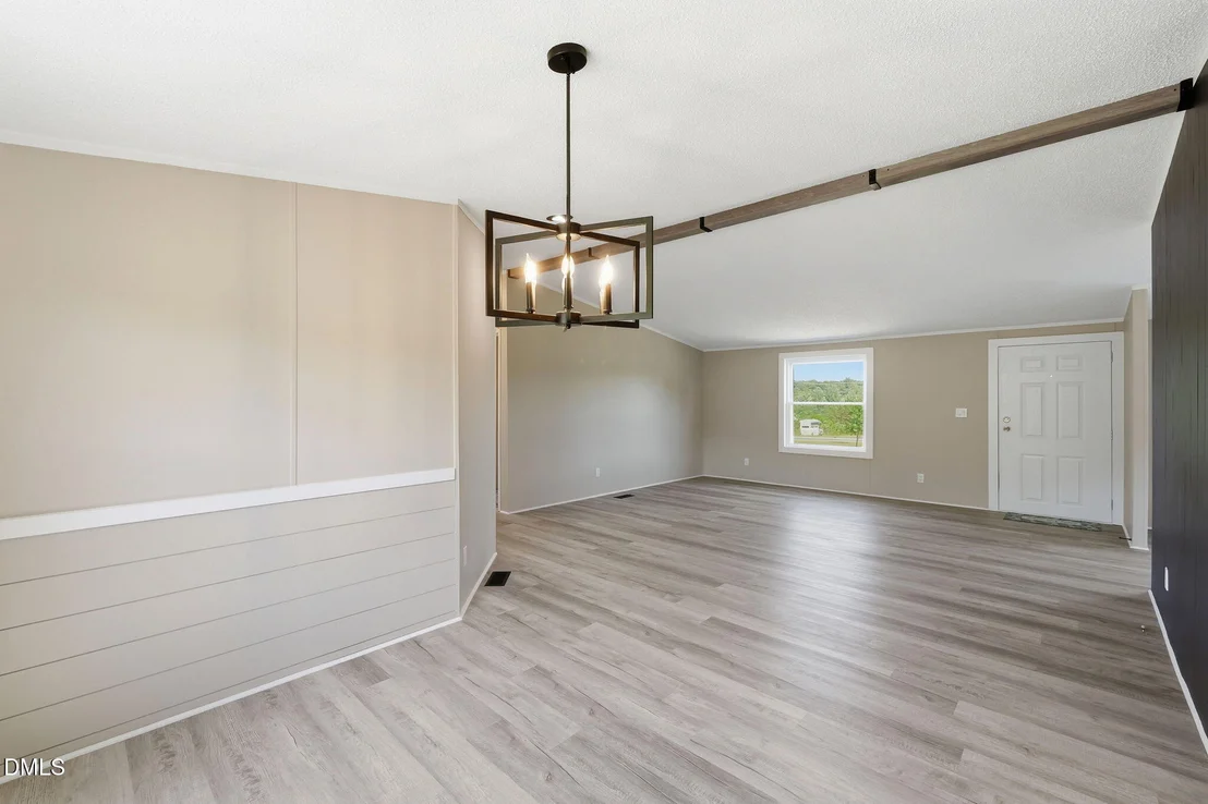 Photo of 287 Oliver Loop Road