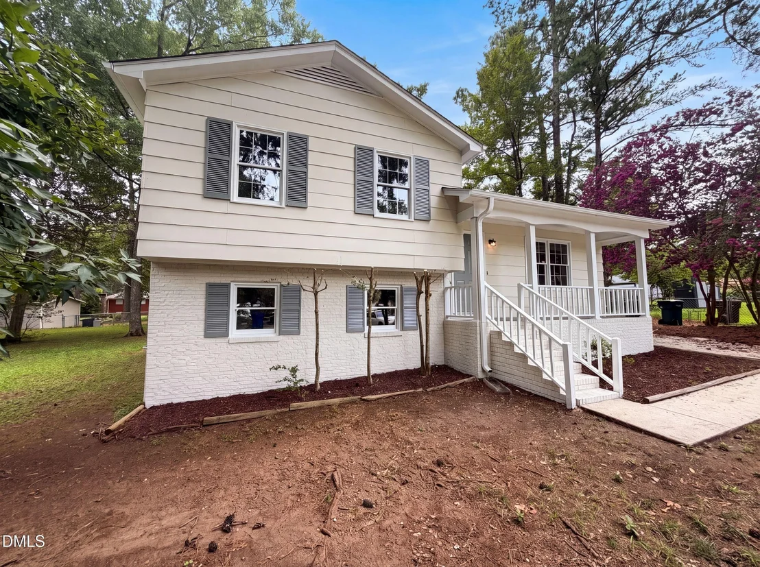 Photo of 11 Chanter Court