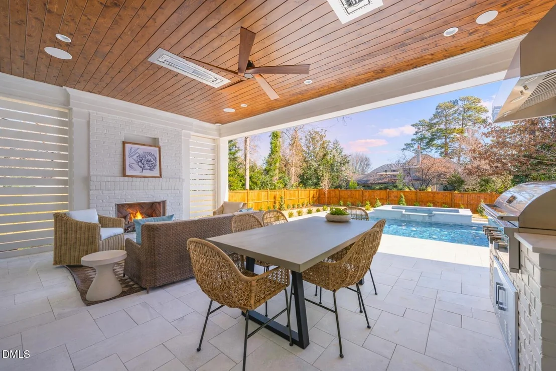 Photo of 2108 Ridge Road