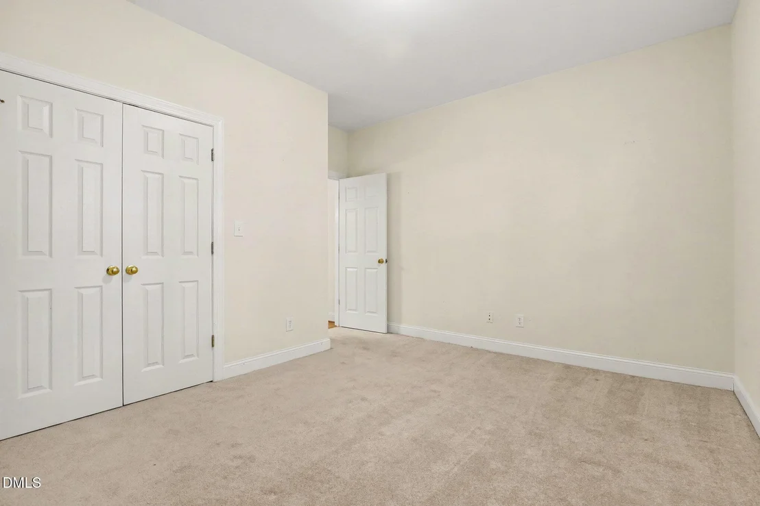 Photo of 113 Lake Point Drive