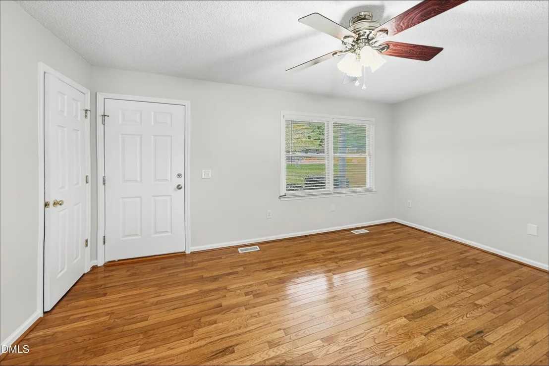 Photo of 109 Mary Circle