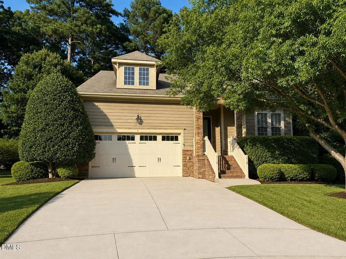 Photo of 186 Briarfield Drive