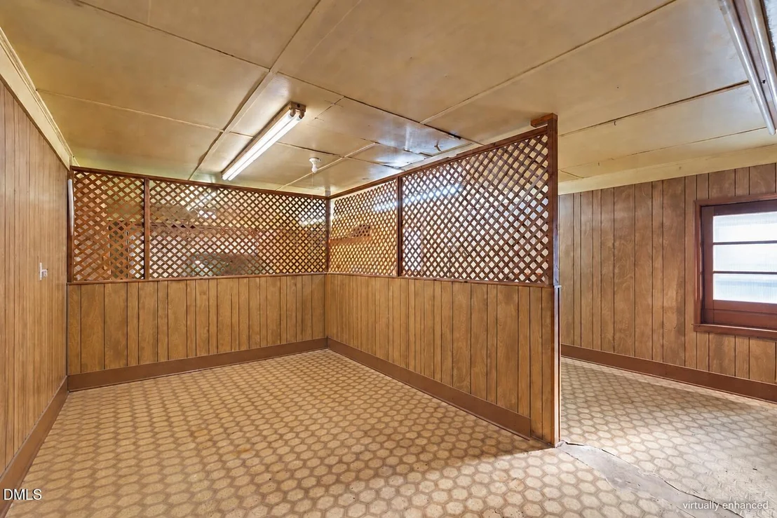 Photo of 6324 Tryon Road