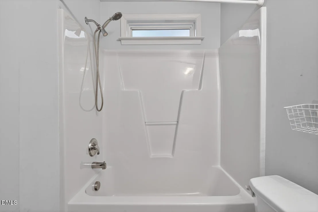 Photo of 2505 Summit Drive