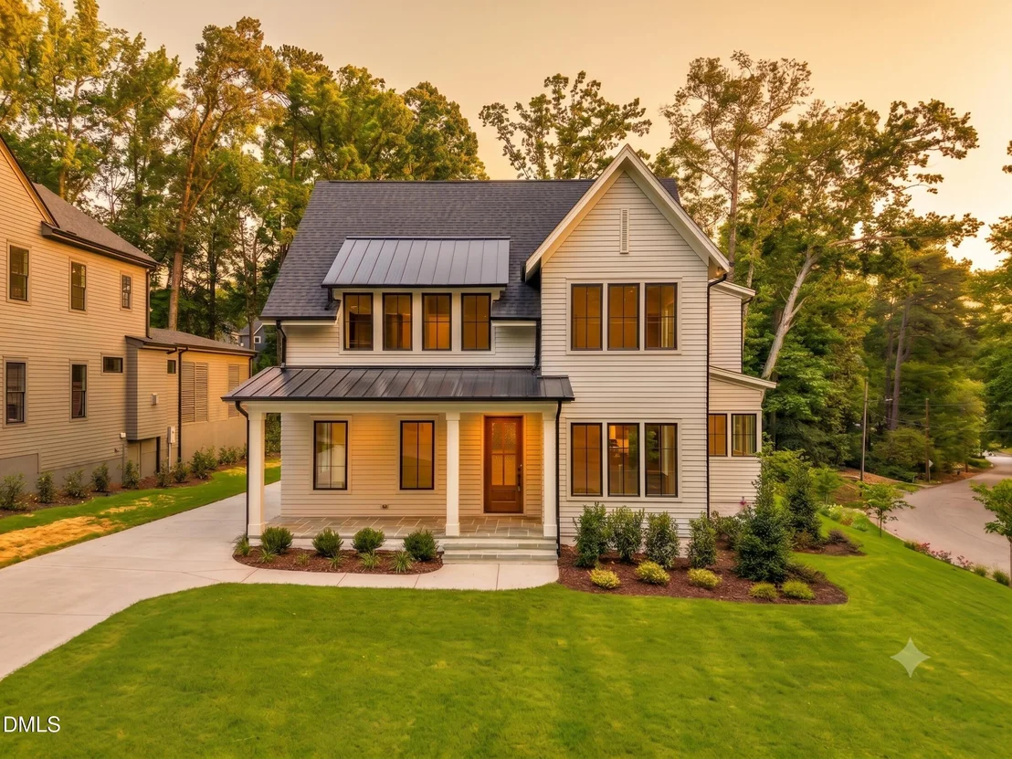 Photo of 4 Chantilly Place