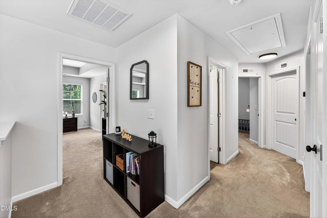 Photo of 410 Chestnut Oak Place