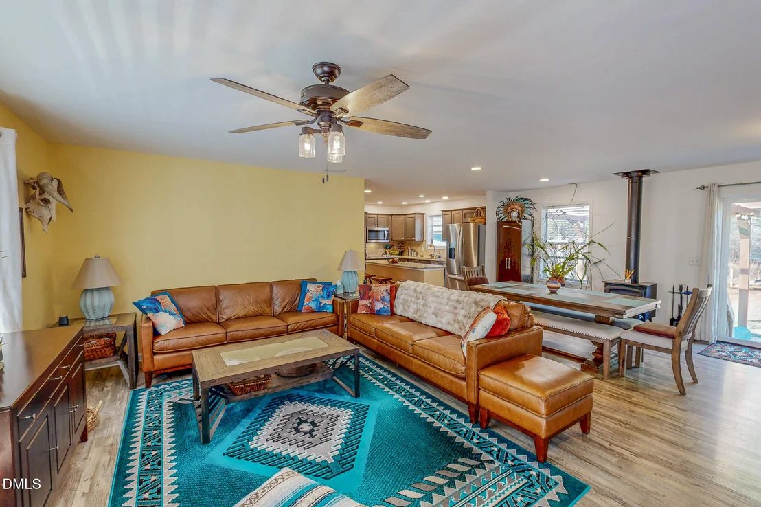 Photo of 125 Ninovan Place