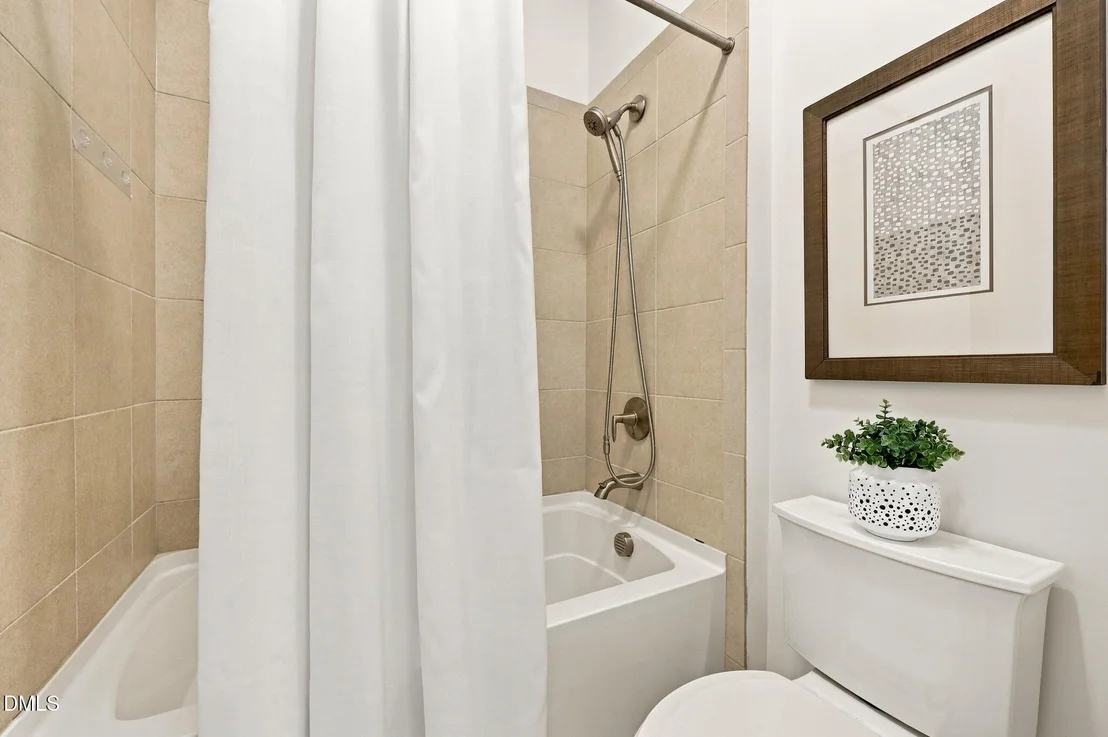 Photo of 931 Regency Cottage Place