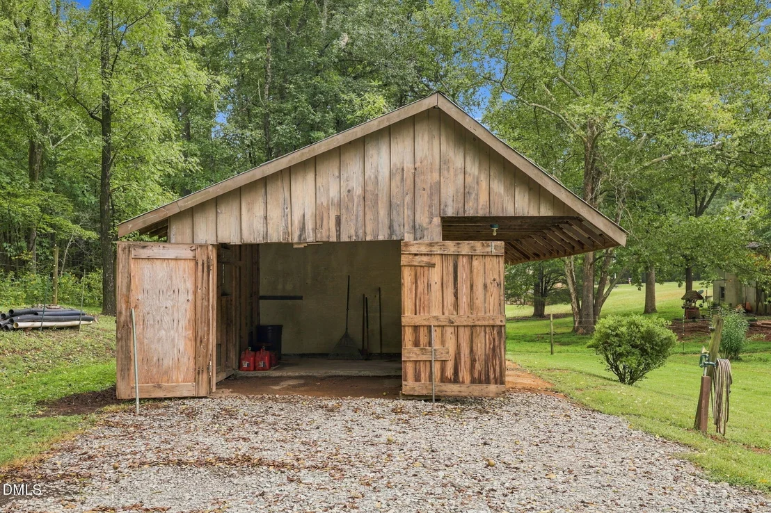 Photo of 5909 Cole Mill Road
