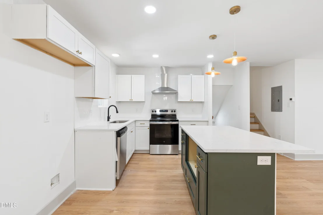 Photo of 2902 Kanewood Drive
