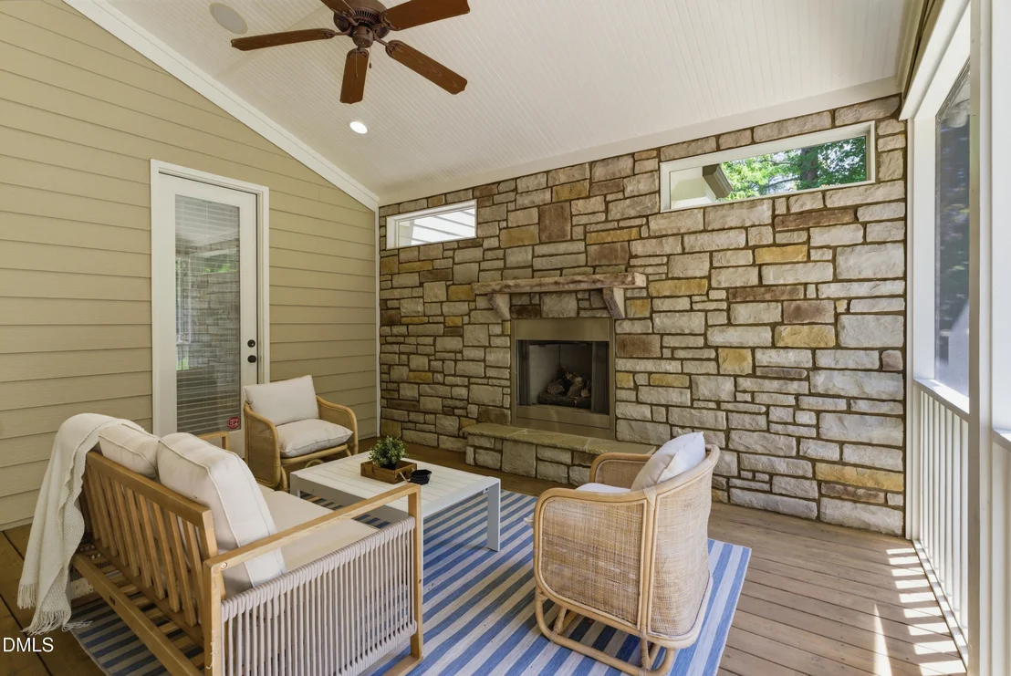 Photo of 2216 Gresham Lake Road