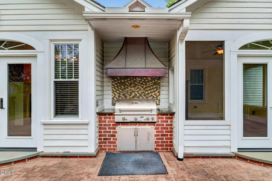 Photo of 804 W Main Street