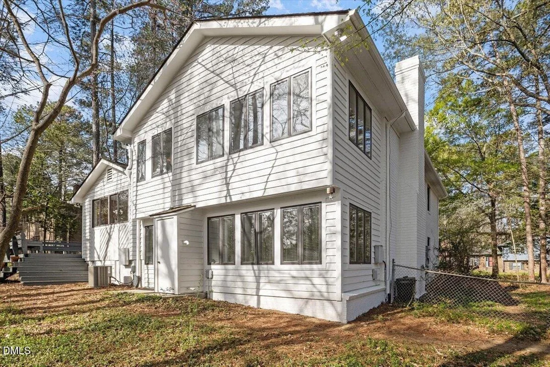 Photo of 803 Emory Drive