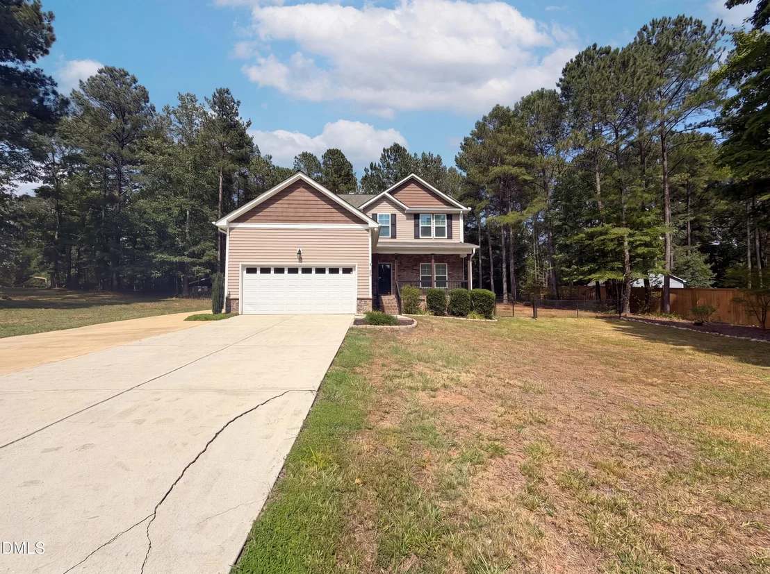Photo of 2137 Emerald Lane