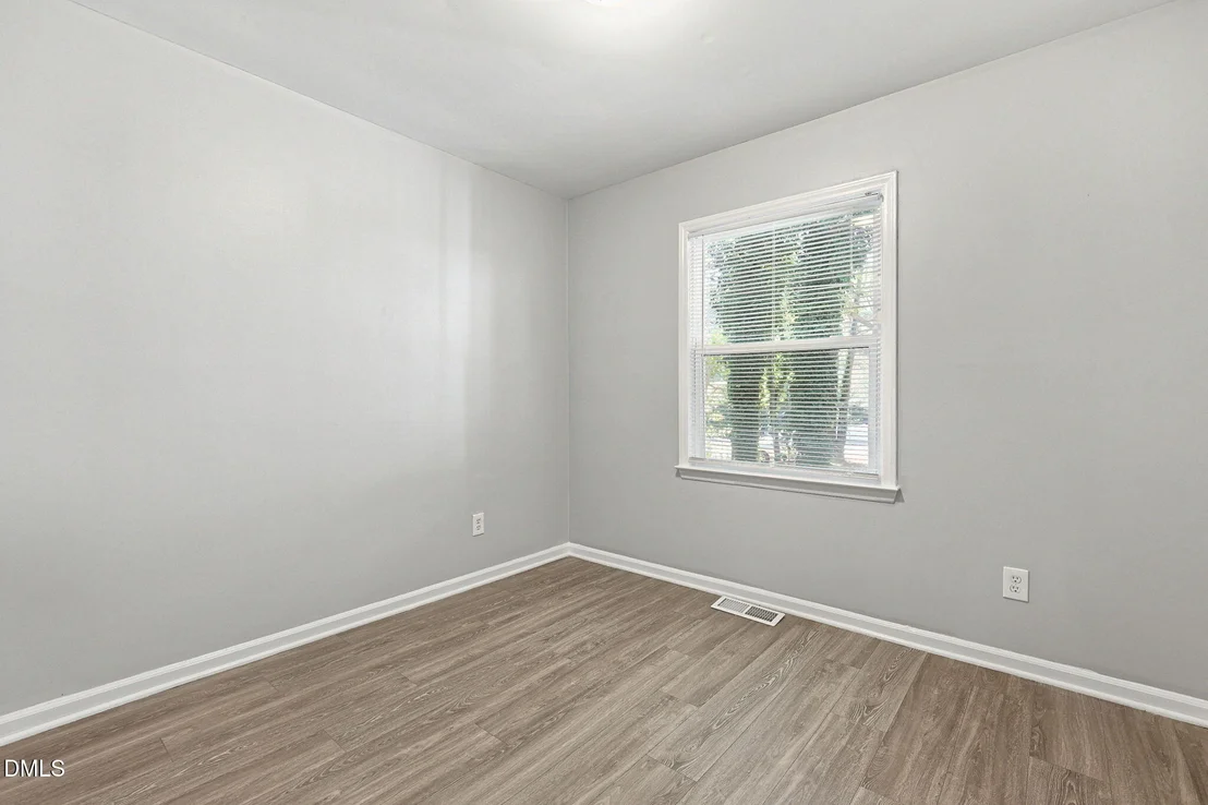 Photo of 5613 Deerborn Drive