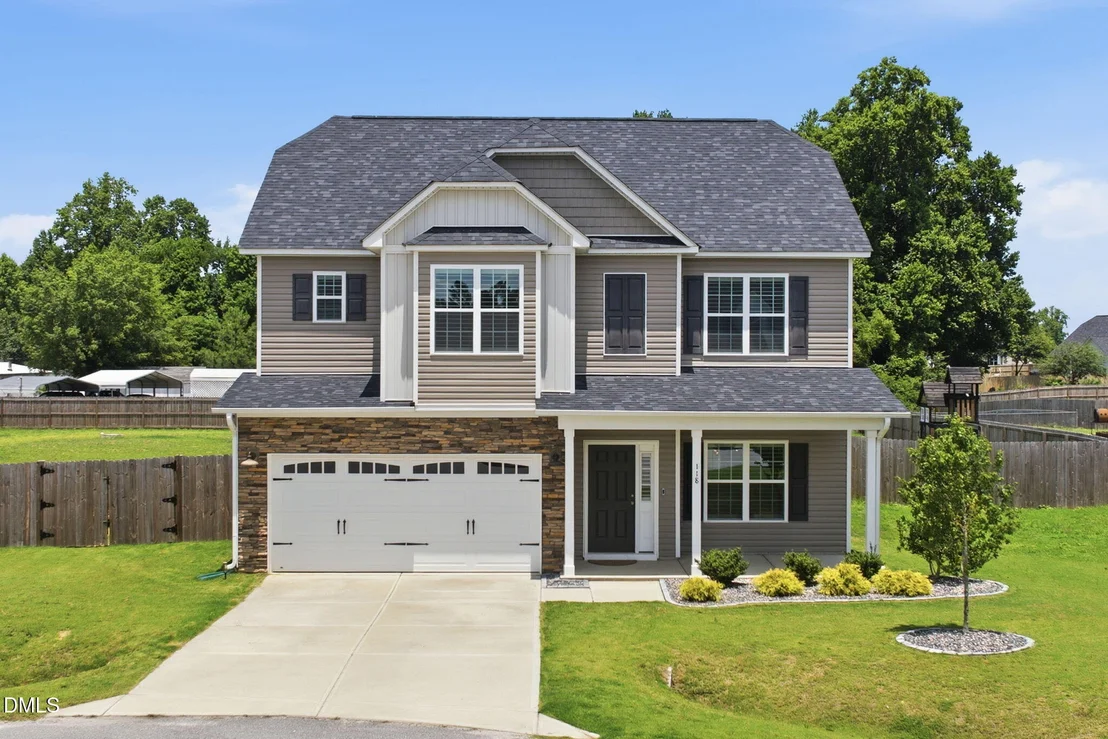 Photo of 118 W Sand Luggs Court