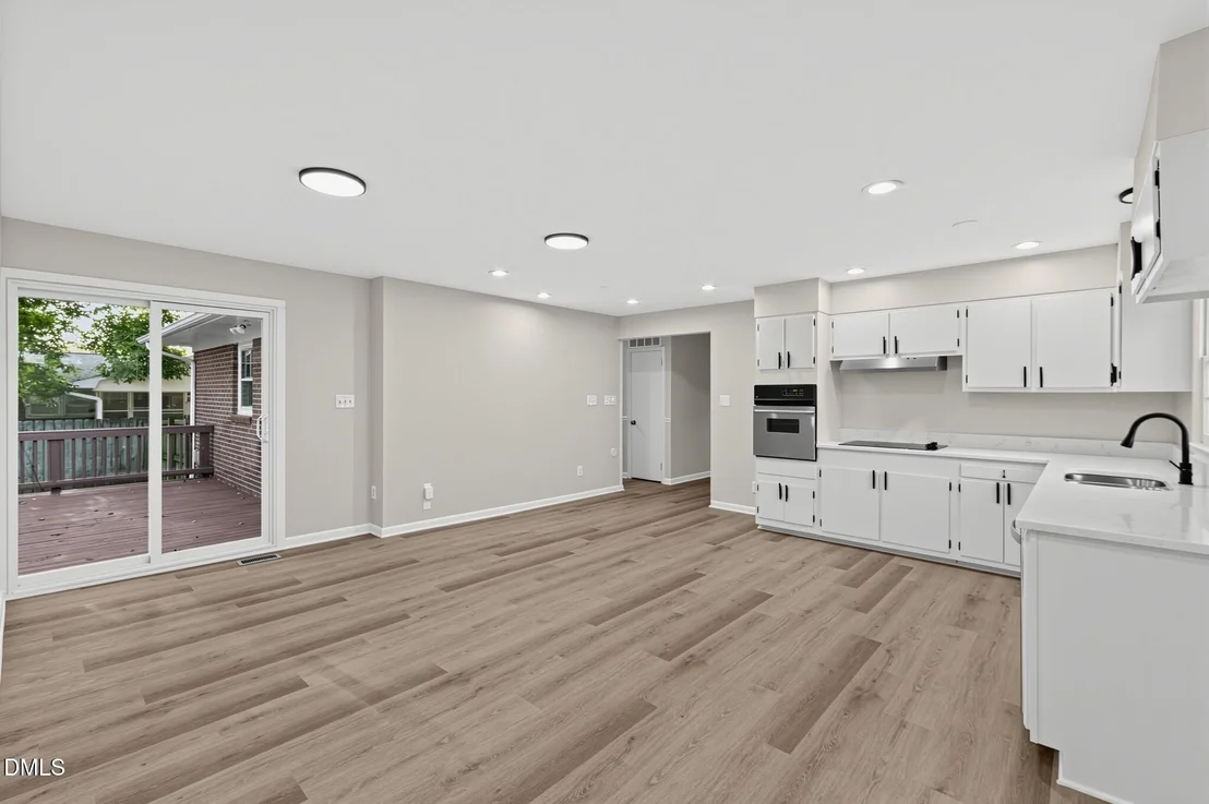 Photo of 2110 Kylemore Drive