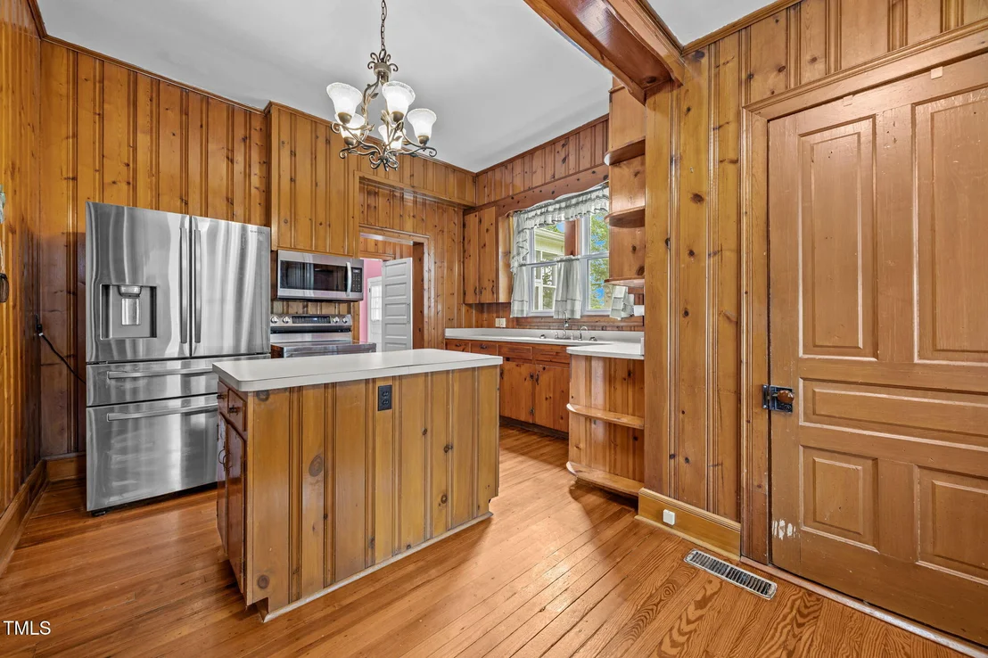 Photo of 301 E H Street