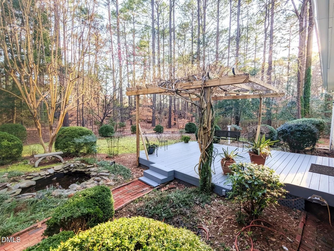 Photo of 4901 Stoneridge Drive