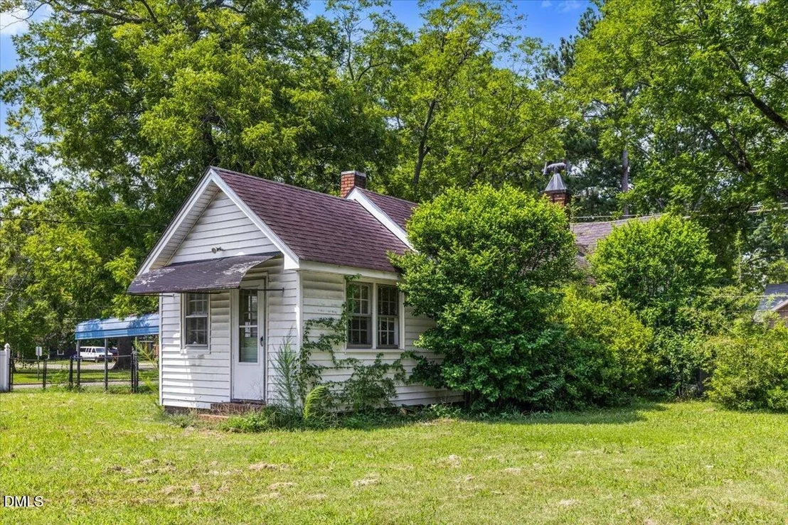 Photo of 700 N Webb Street