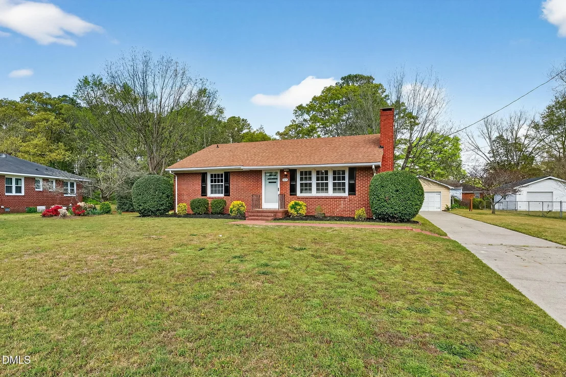 Photo of 105 Forest Drive