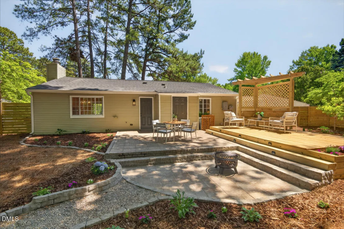 Photo of 9 Galaxy Court