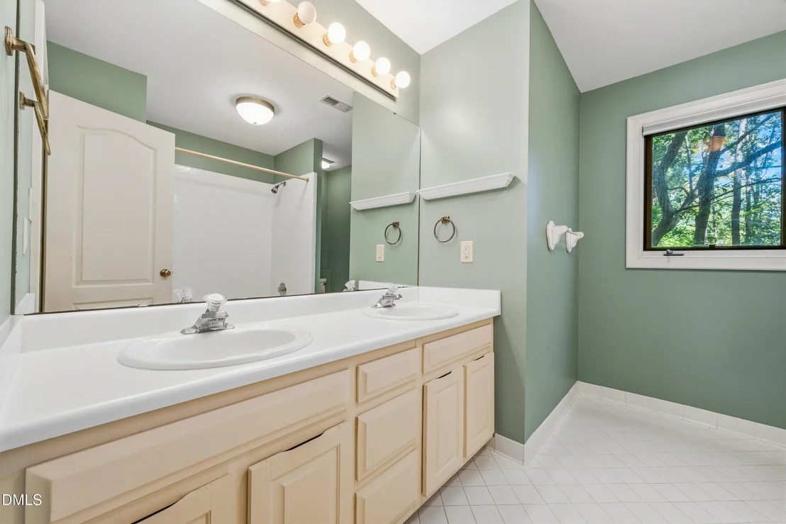 Photo of 225 Dalton Drive