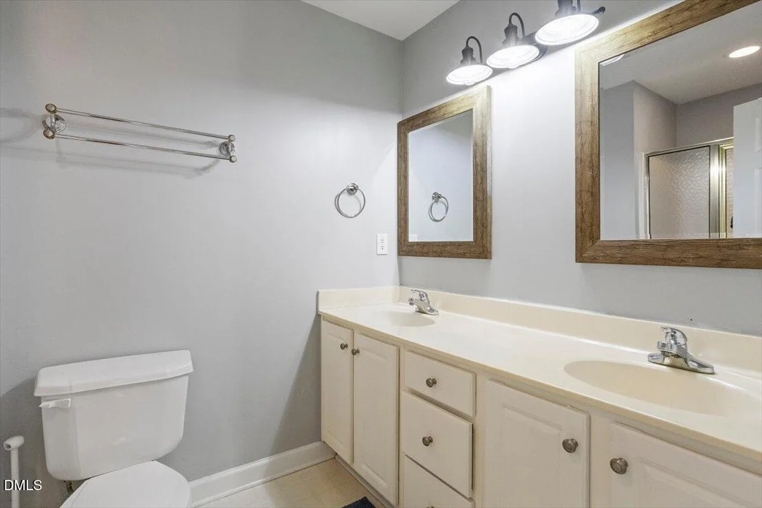 Photo of 148 Baron Circle