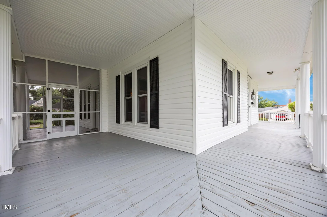 Photo of 301 E H Street