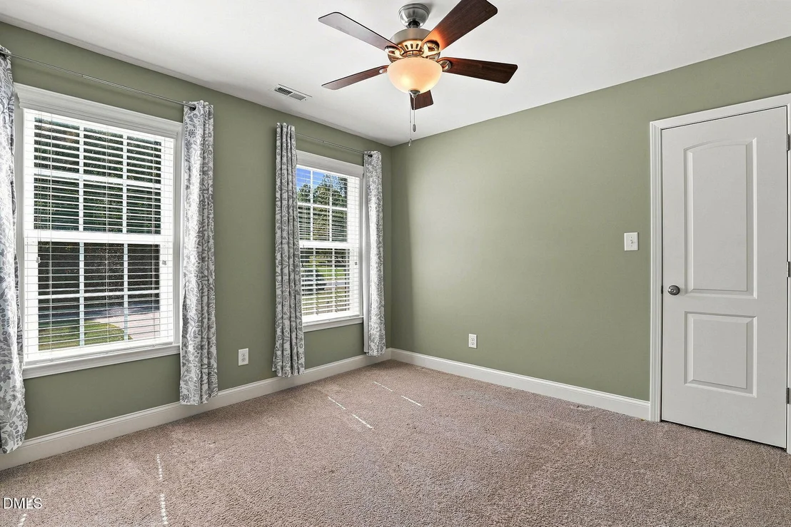 Photo of 243 Barrette Lane