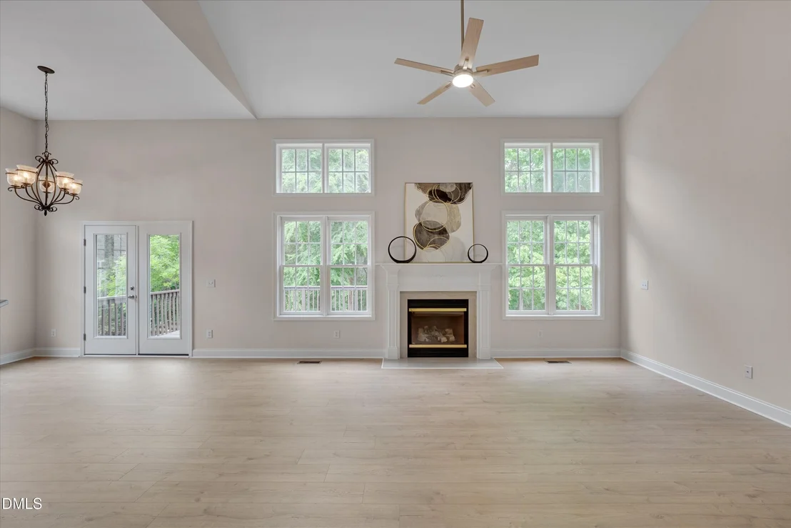 Photo of 105 Strangford Lane