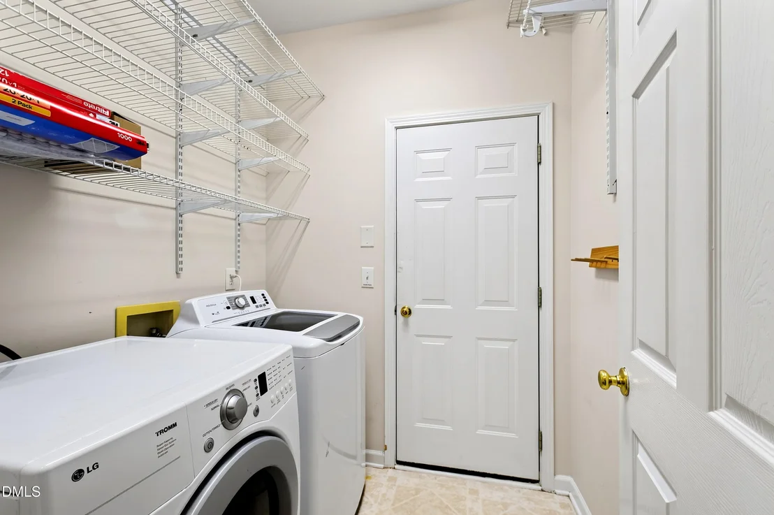 Photo of 118 N Fields Circle