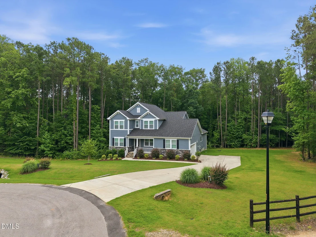 Photo of 603 Gianna Drive