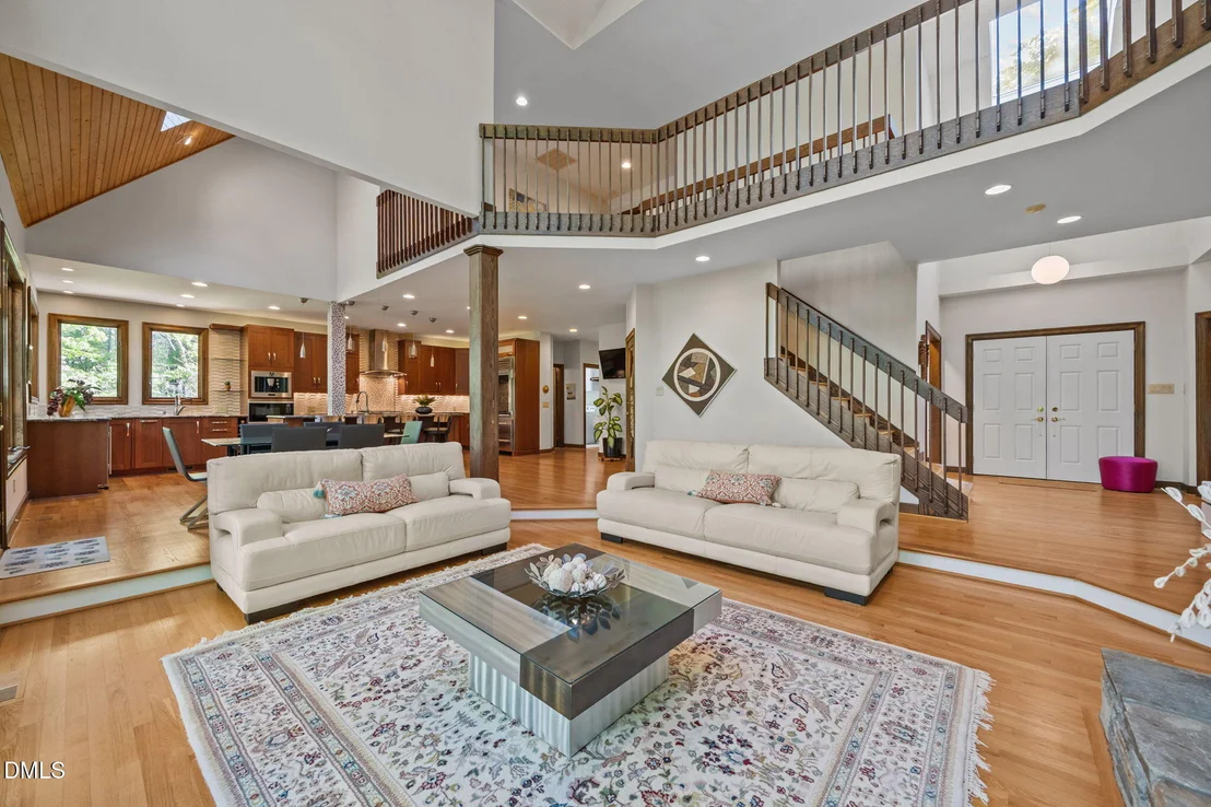 Photo of 12117 Cliffside Circle