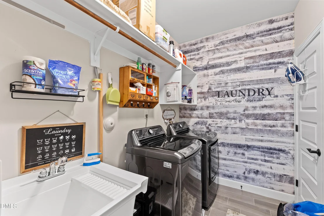 Photo of 5116 Glen Creek
