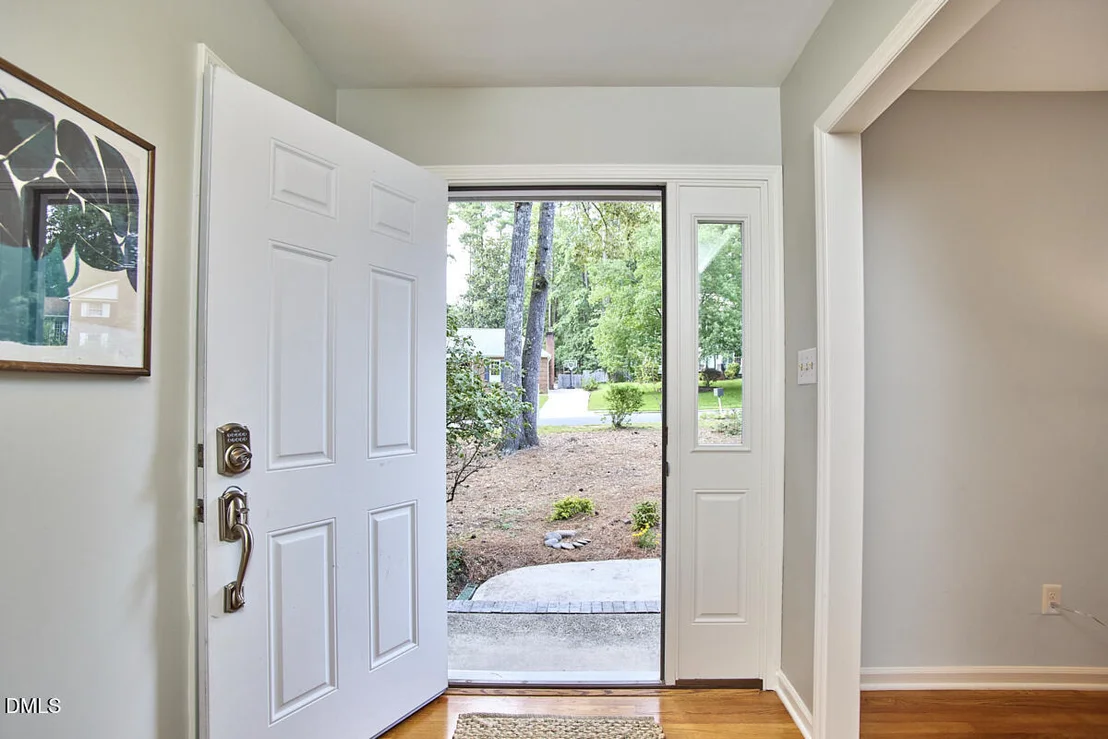 Photo of 2432 Sedgefield Drive
