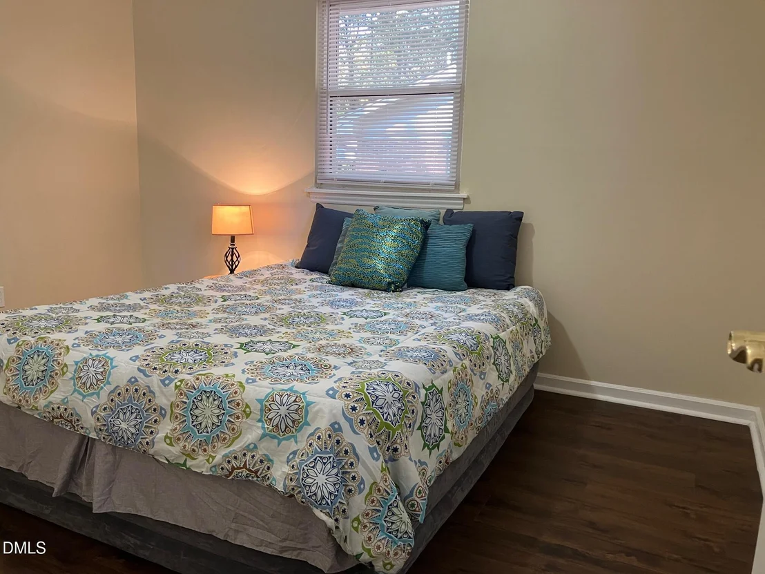 Photo of 1302 Hearthside Street