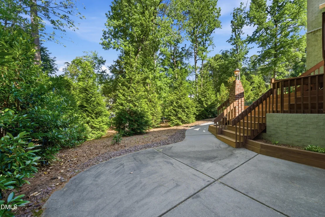 Photo of 3812 Somerset Drive