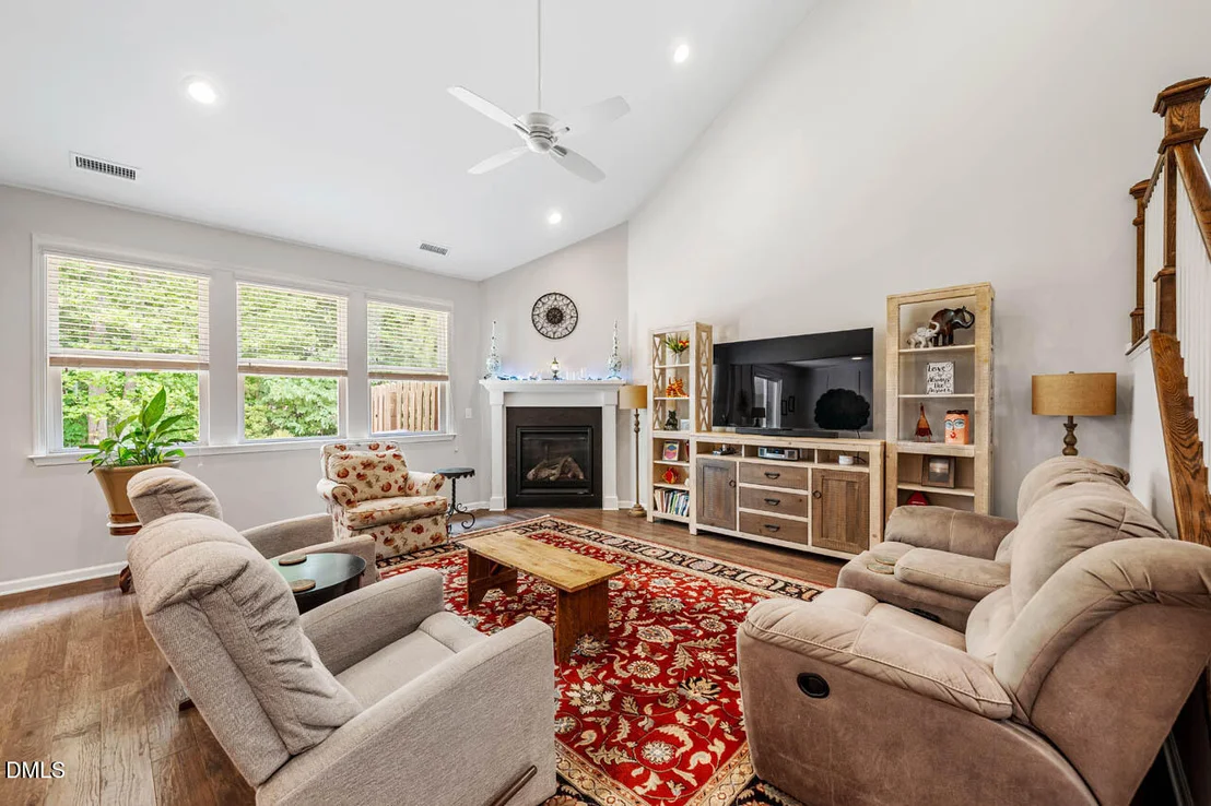 Photo of 433 Botan Way