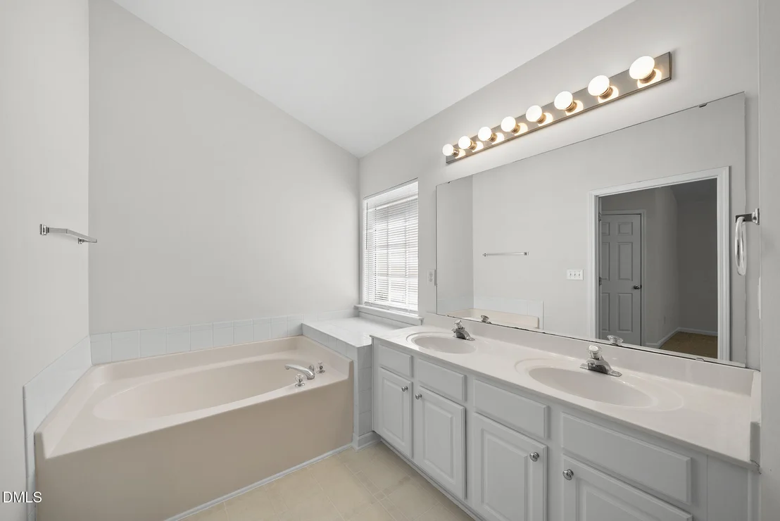 Photo of 1024 Goldmist Lane