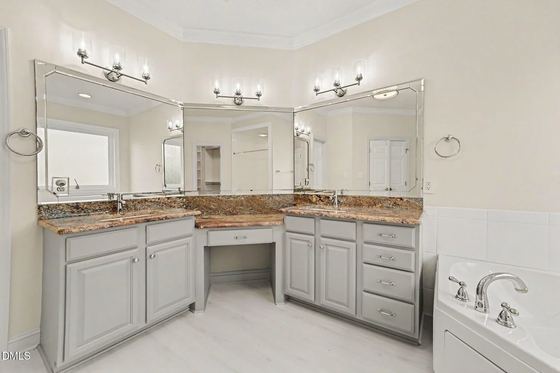 Photo of 515 Whispering Pines Drive