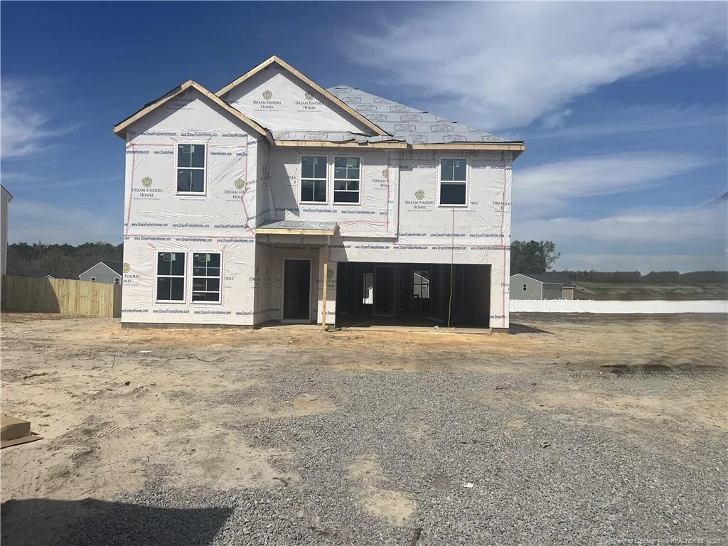 Photo of 180 Deep River Road