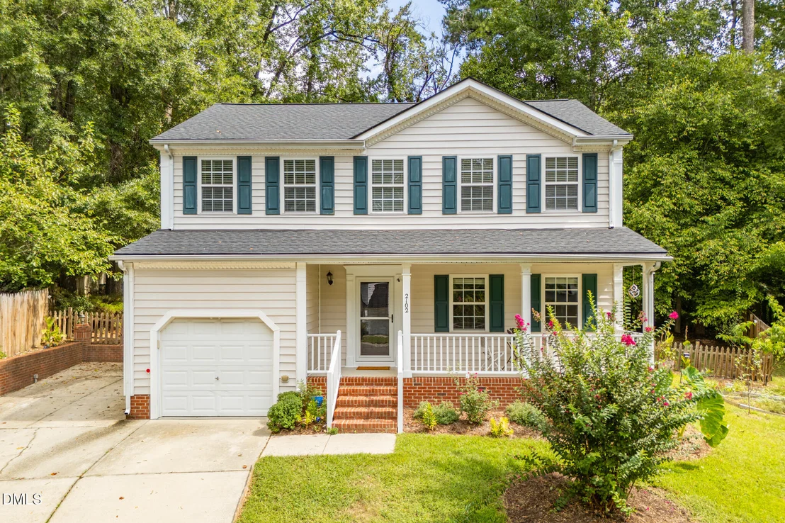 Photo of 2102 Meade Lane