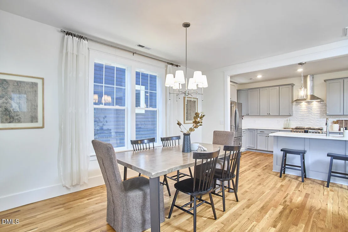 Photo of 1003 Whitehall Circle