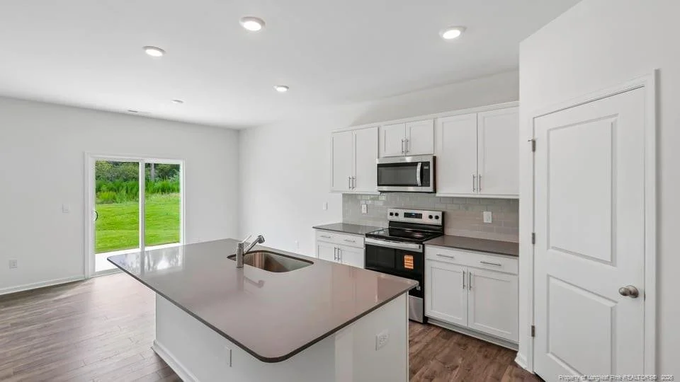 Photo of 1125 Shoreline Drive