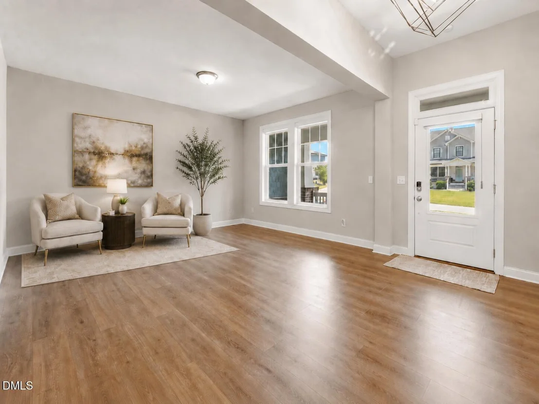 Photo of 4420 Buckley